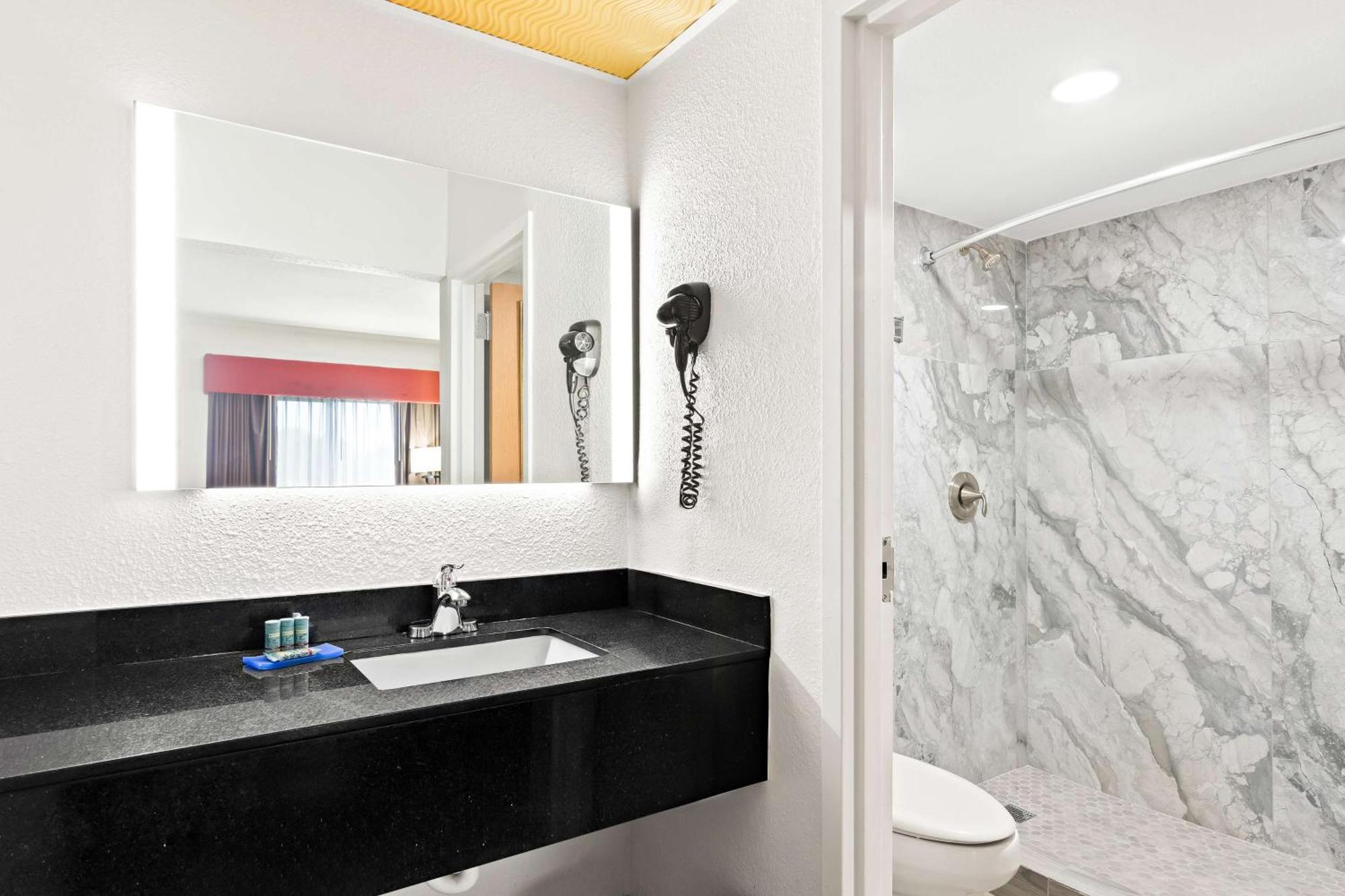 Best Western Lake Окичоби Екстериор снимка